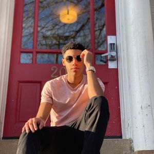 Meet your Posher, Brandon